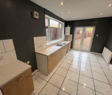 Cooke Street, Doncaster, Bentley - Photo 3