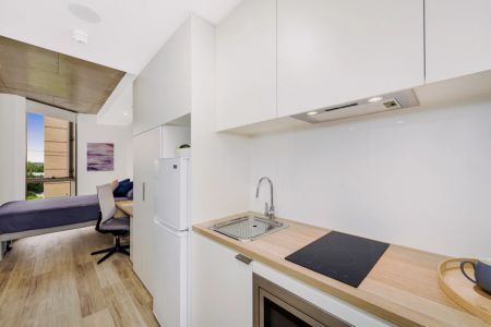 Signature Studio Apartment - Photo 5