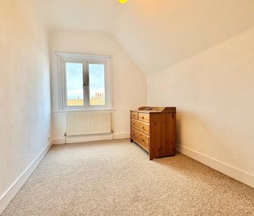 Staines Road, Twickenham, TW2 5AH - Photo 2