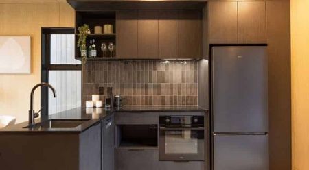 Brand new Five Mile Villa - Photo 5