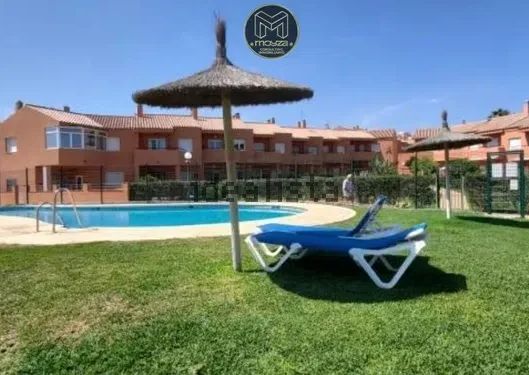 Alquiler de chalet adosado en Manilva