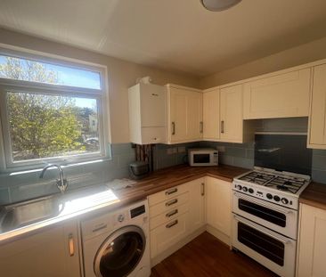 4 bedroom apartment to rent - Photo 4