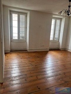 Location Appartement 2 pièces 44m² LOURDES 65100 - Photo 1