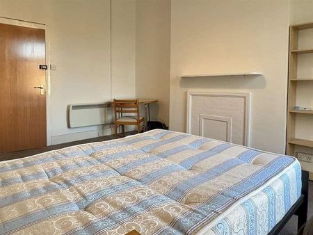 Malvern Road, London, NW6 - Photo 2