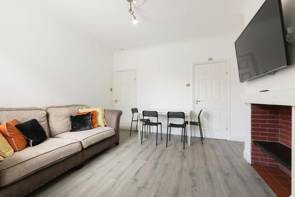 4 bedroom house share to rent - Photo 1