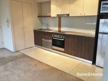 CITY VIEWS - Photo 3