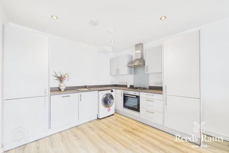 Apartment 6 25 Bridge End, Belfast, BT5 4AW - Photo 5