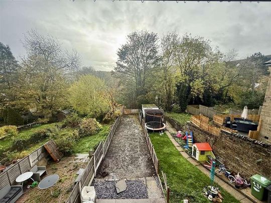 Wakefield Road, Denby Dale, HD8 - Photo 1