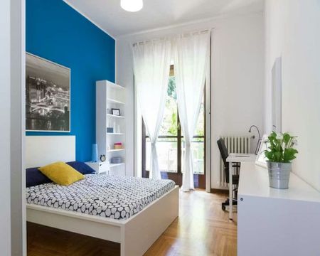 Viale Renato Serra, Milan, Lombardy 20148 - Photo 4