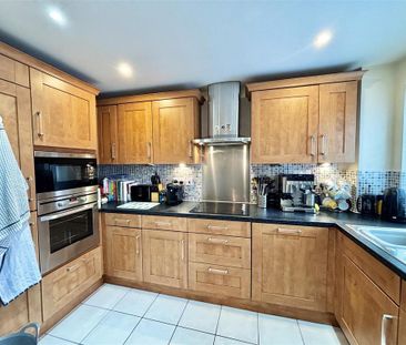 2 bedroom apartment to rent - Photo 6