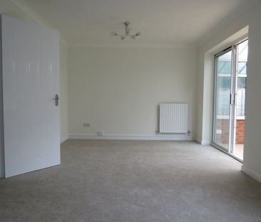 Sandown Crescent, Bowbrook, Shrewsbury, SY3 8SL - Photo 1