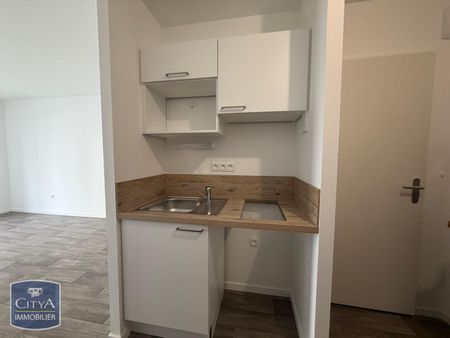 Location Appartement 1 pièce 25m² LE MANS 72000 - Photo 2