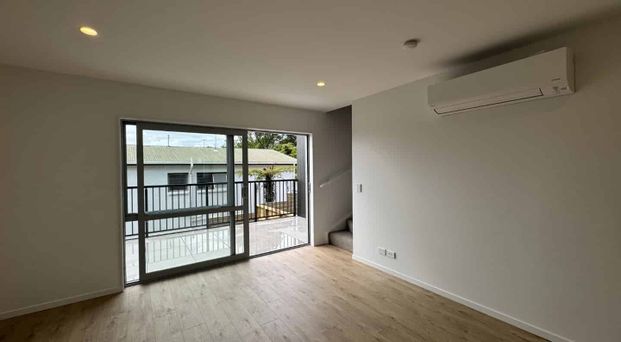 Brand new three bedroom home - Photo 1