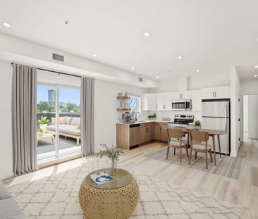Manchester: Black Accents – Penthouse Suite – 710 Westminster, Winn... - Photo 2