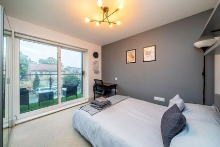 2 bedroom flat to rent - Photo 4