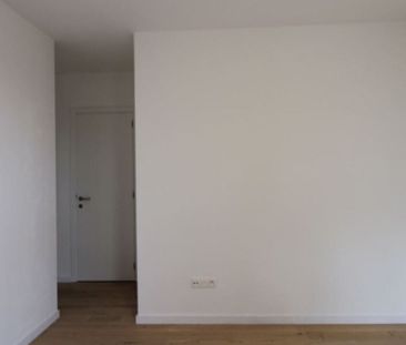 Appartement te huur in Antwerpen voor € 865 met 1 slaapkamer - Photo 5
