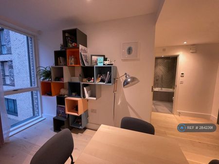1 bedroom flat to rent - Photo 3