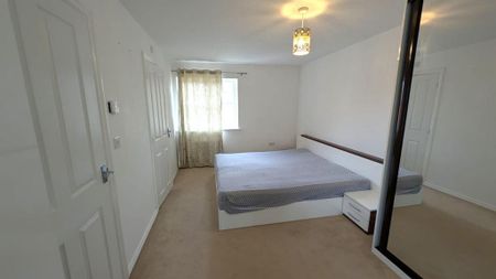 5 bedroom semi-detached house to rent - Photo 4