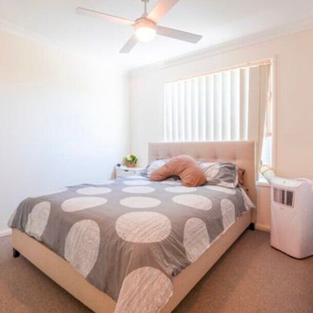 Redbank Plains - Photo 1