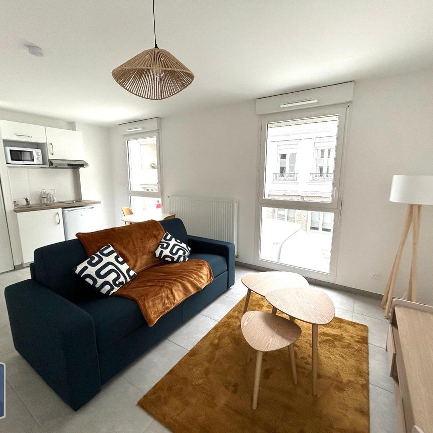 Location Appartement 1 pièce 27m² ST ETIENNE 42000 - Photo 1