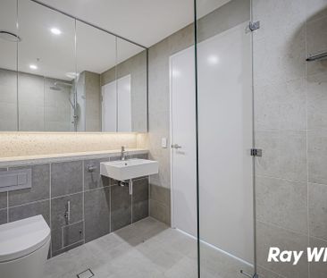 Ground Floor Living | Stylish 1 Bedroom + Study Apartment Just a Sh... - Photo 3