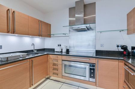 2 bedroom flat to rent - Photo 4