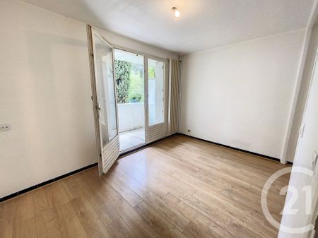 Location Appartement 1 pièce 24m² MONTPELLIER 34090 - Photo 2