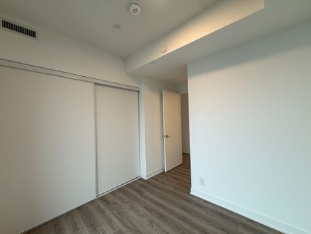 For Lease - 180 Front Street Unit# 2606, Toronto, Ontario - Photo 3