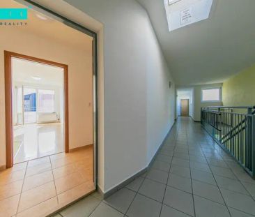 Pronájem příjemného bytu 1+kk s balkonem a sklepem v cihlovém domě ... - Photo 6