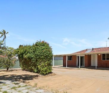 Fresh Family Living Near Fremantle - Photo 3