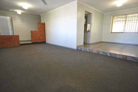 SUPERB on STYLES - Pretty Pool 4x2 - Photo 3