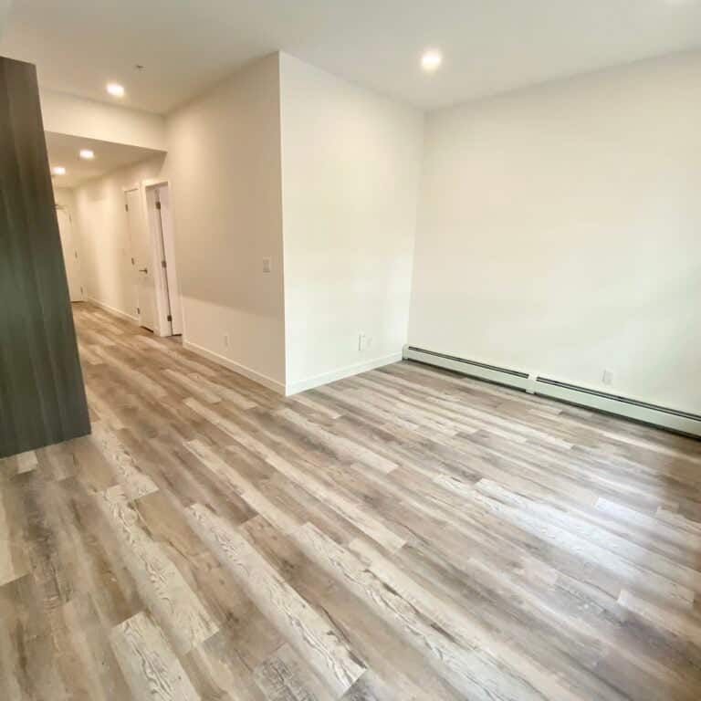 Edmonton Unfurnished apartment Rental in Queen Alexandra/Garneau - Modern Lower Level Suite Walking Distance to Whyte Ave! - Photo 1