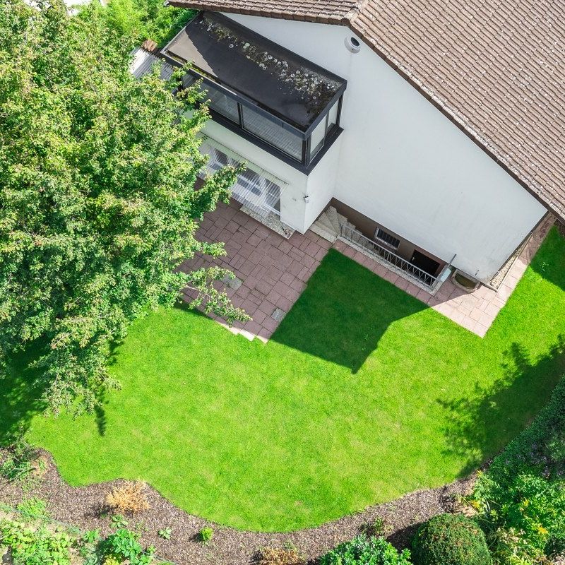 Einfamilienhaus mit großem Garten in Hirschberg - Foto 1