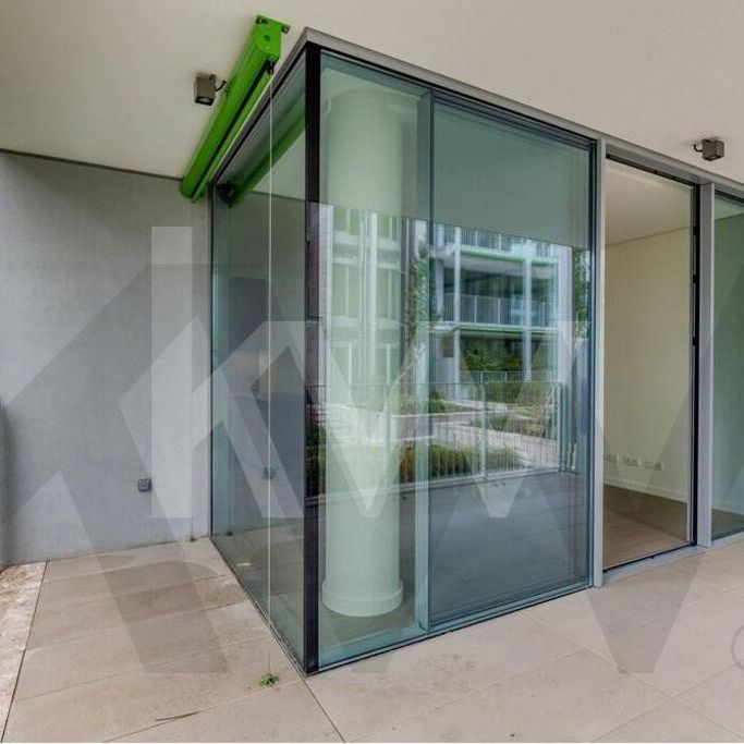 Braço de Prata, Lisbon - Photo 1