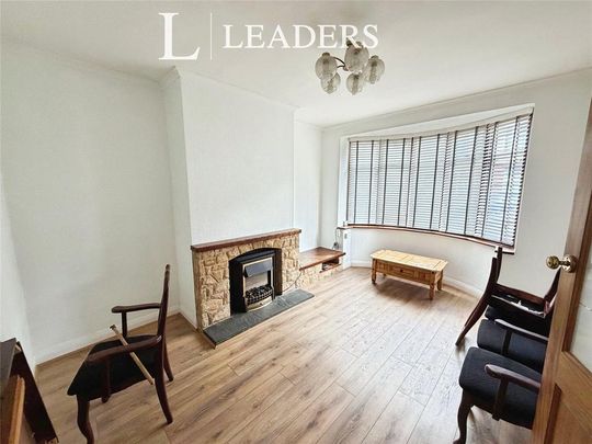 3 bedroom semi-detached house to rent - Photo 1