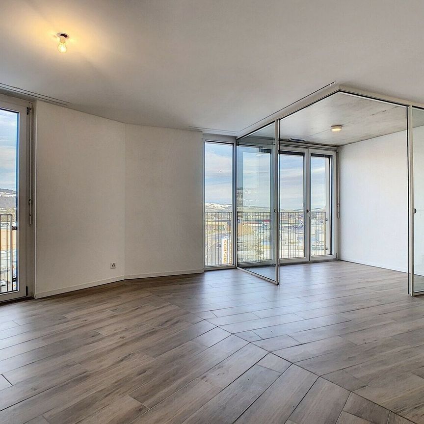 SUPERBE appartement de 2 ½ pièces en attique - Foto 1