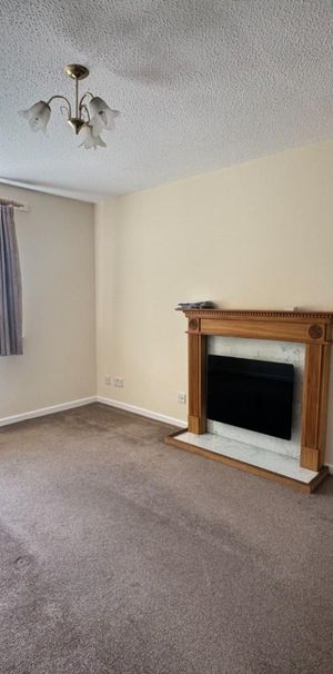 Maybank Close, Lichfield - Photo 1