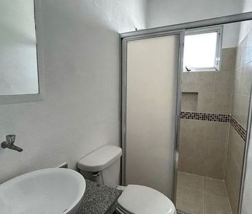 Departamento AMUEBLADO cerca del paradero del mayabus - Photo 1