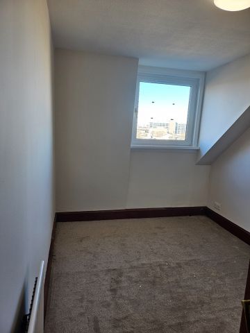 2 Bed Flat, Menzies Road, AB11 - Photo 5