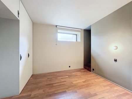 House - for rent - Photo 2