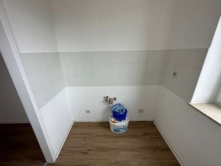 Wohnen über zwei Etagen- 5. OG = DG - Süd-Balkon- Lift + Extra Arbeitsplatz - Foto 4