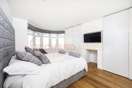 Goodwyn Avenue, Mill Hill, NW7 - Photo 5