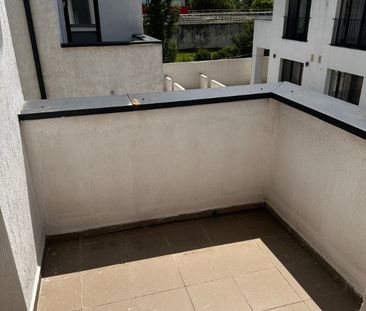 Rosu, Vila- Duplex, P+2. Imobil stil Italienesc! - Photo 2
