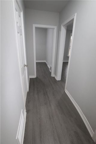 For Lease - 297 Cumberland Avenue Unit# 02, Hamilton, Ontario - Photo 4