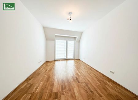 Stilvolle 4-Zimmer-Wohnung mit sonnigem Balkon und durchdachter Raumaufteilung! - Foto 4