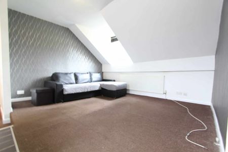 83 Meersbrook Park Road, Sheffield, S8 - Photo 4