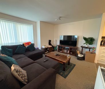 2 bedroom apartment to rent - Photo 4