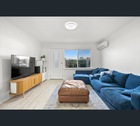 1/52 Kent Street, Rockingham, WA 6168 - Photo 3