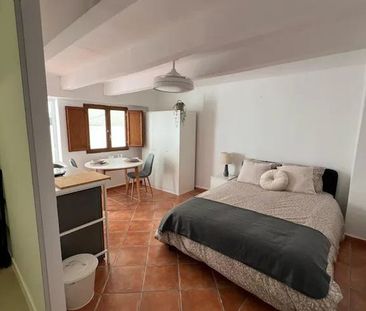 Carrer de la Mare de Déu de Montiel, Paterna, Valencian Community 4... - Photo 3
