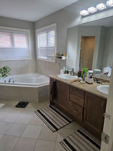 For Lease - 56 Stark Crescent, Vaughan, Ontario - Photo 5